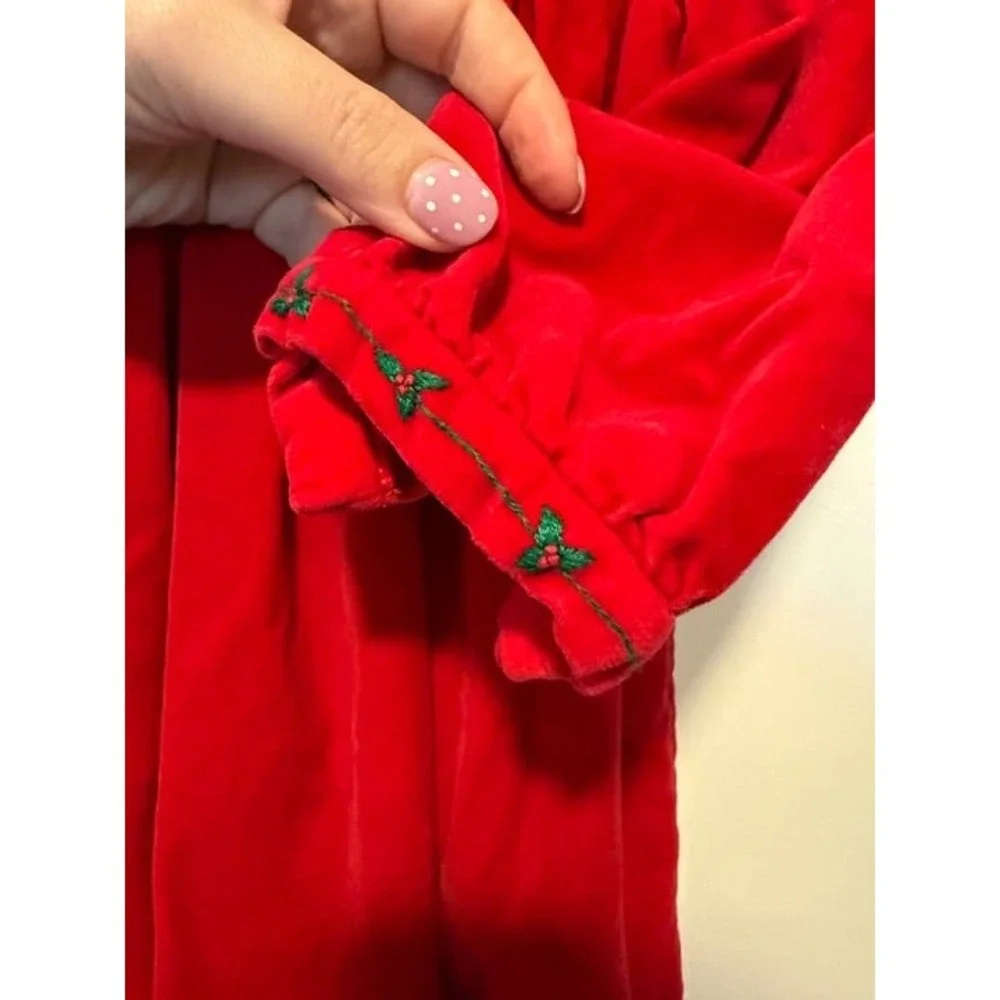 Strasburg Holiday Dress Red 100% Cotton Embroidered Sleeve EUC 4Y